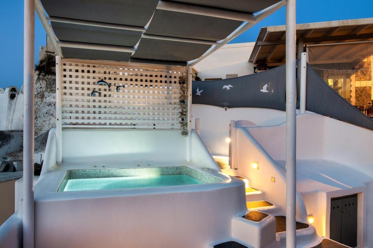 Astrea Suites Feggaropetra Cave House Fira  Eksteriør billede