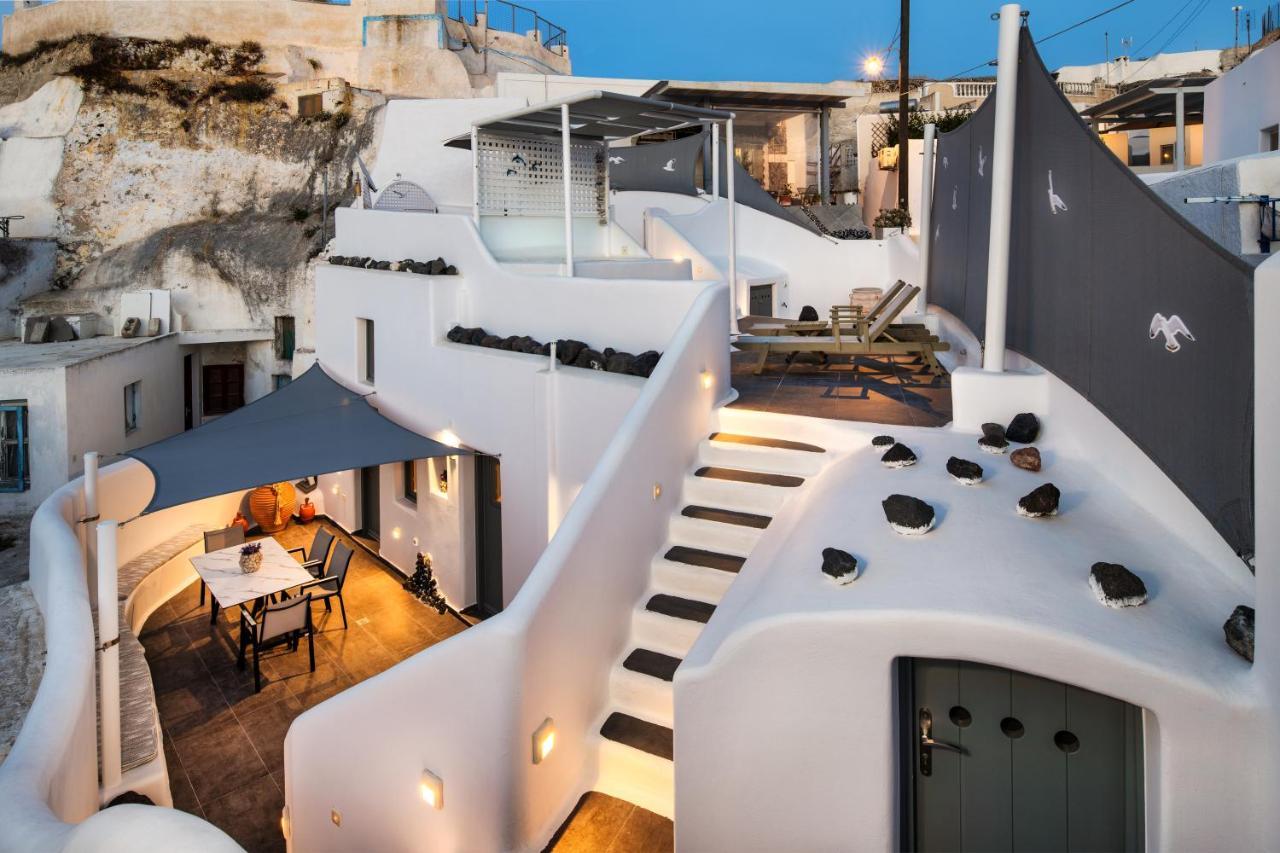 Astrea Suites Feggaropetra Cave House Fira  Eksteriør billede