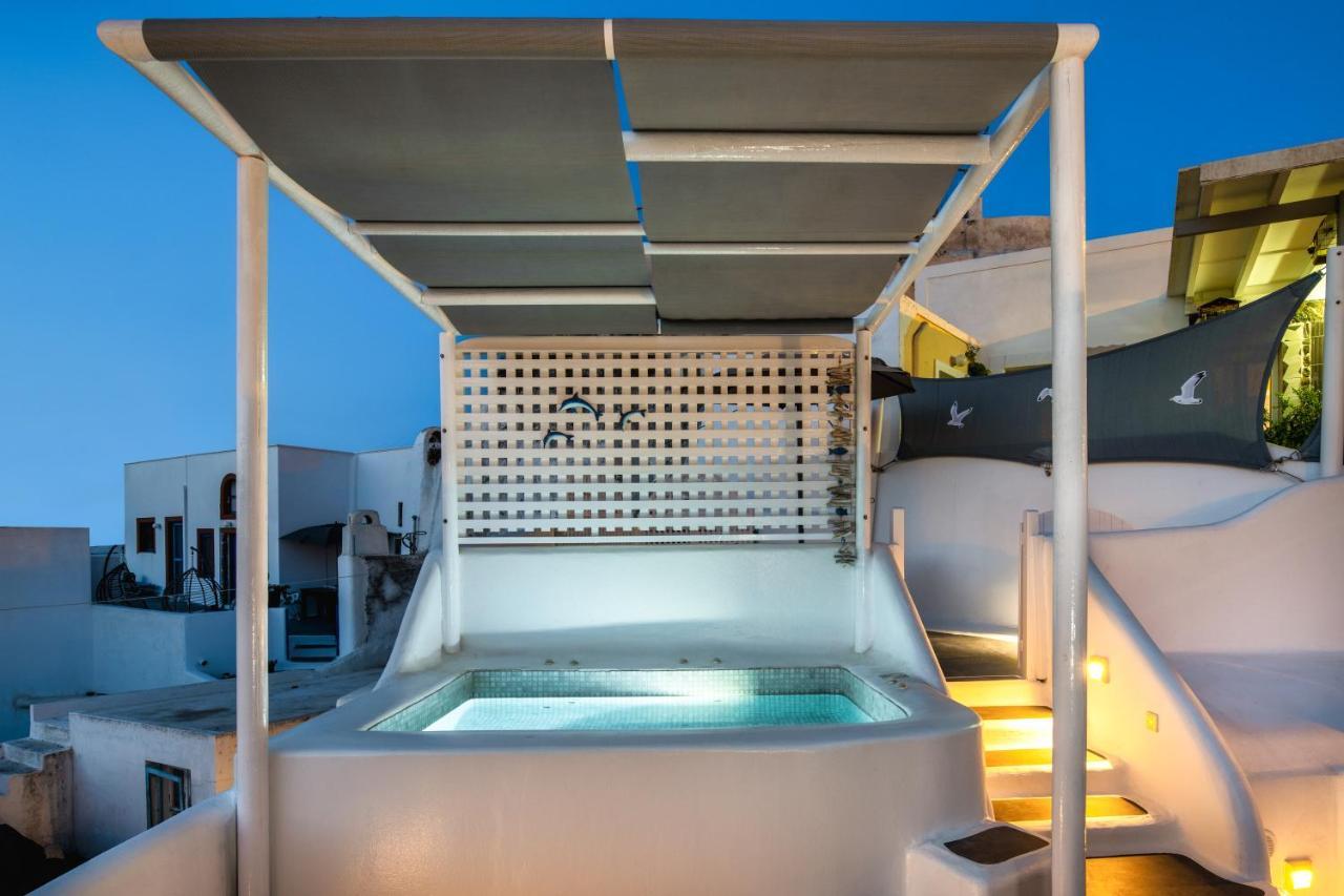 Astrea Suites Feggaropetra Cave House Fira  Eksteriør billede