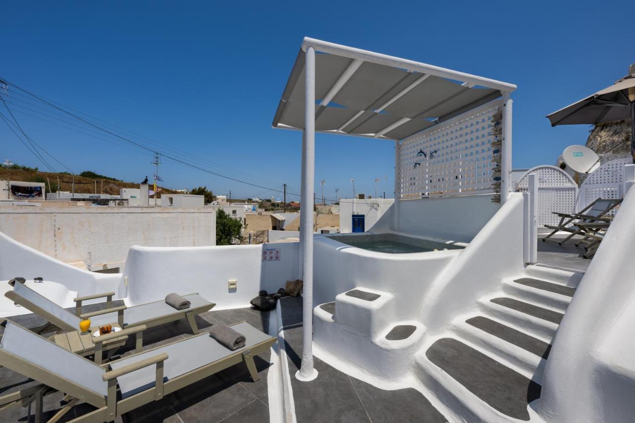 Astrea Suites Feggaropetra Cave House Fira  Eksteriør billede