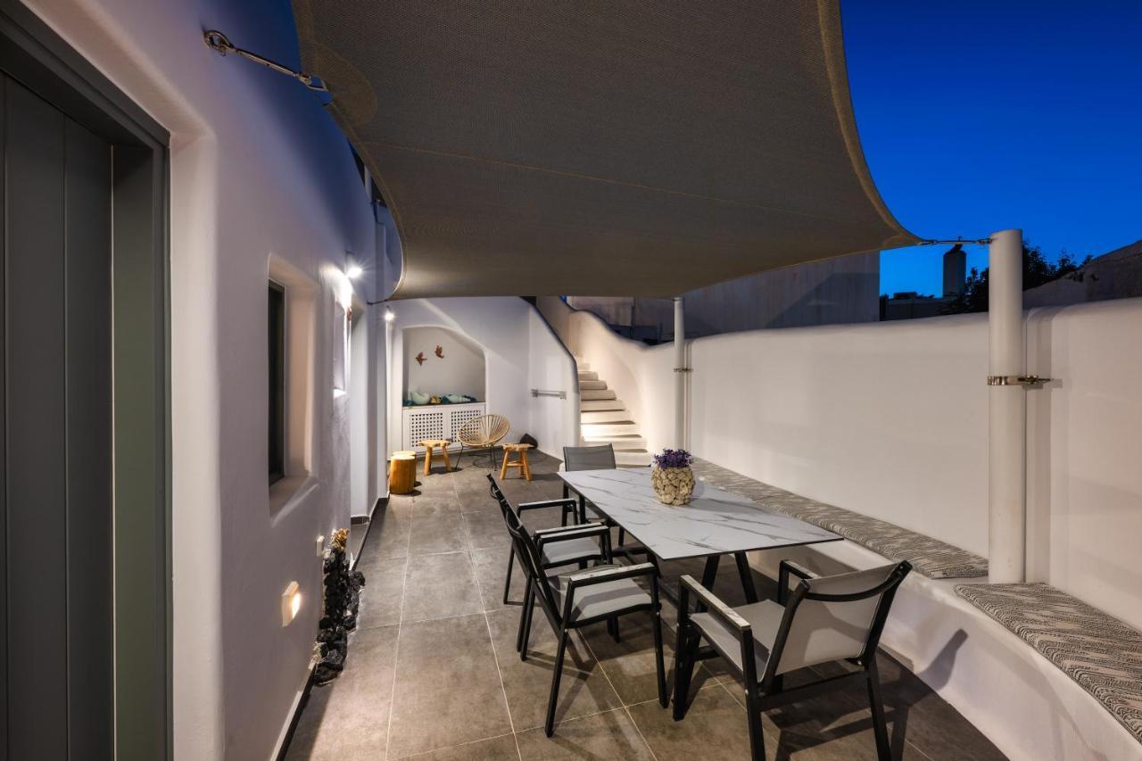 Astrea Suites Feggaropetra Cave House Fira  Eksteriør billede
