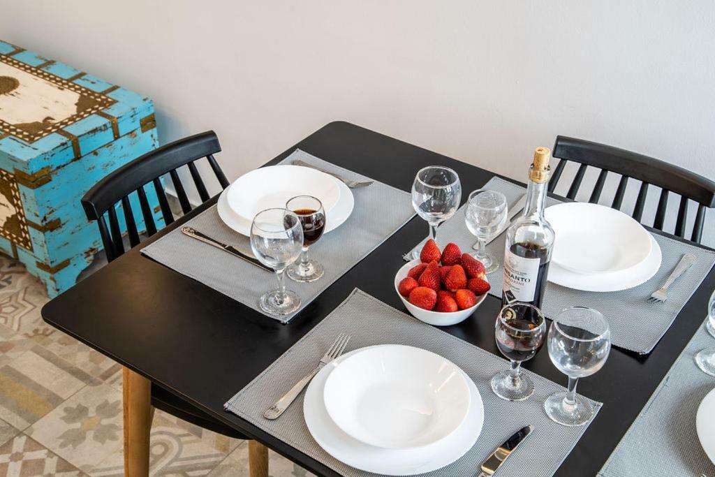 Astrea Suites Feggaropetra Cave House Fira  Eksteriør billede